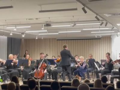 1237